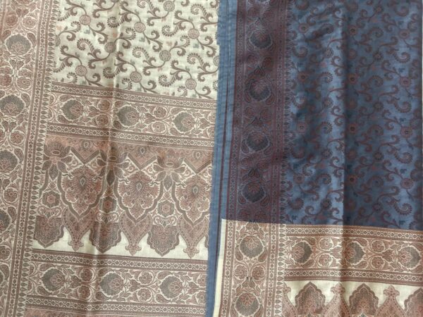 Blue and Cream Saree - Image 4