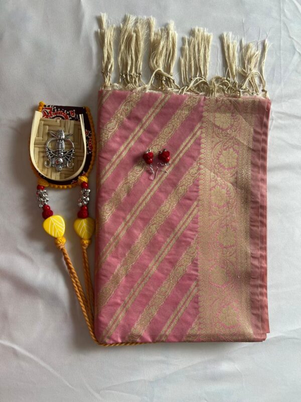 Silk Dupatta (Shade of Pink)